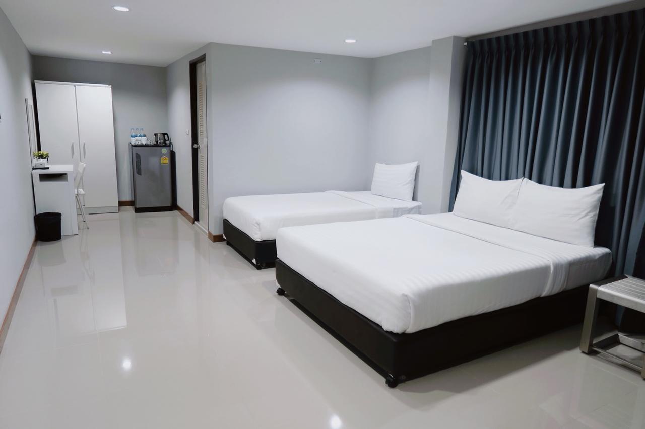 S44Room Бангкок Экстерьер фото